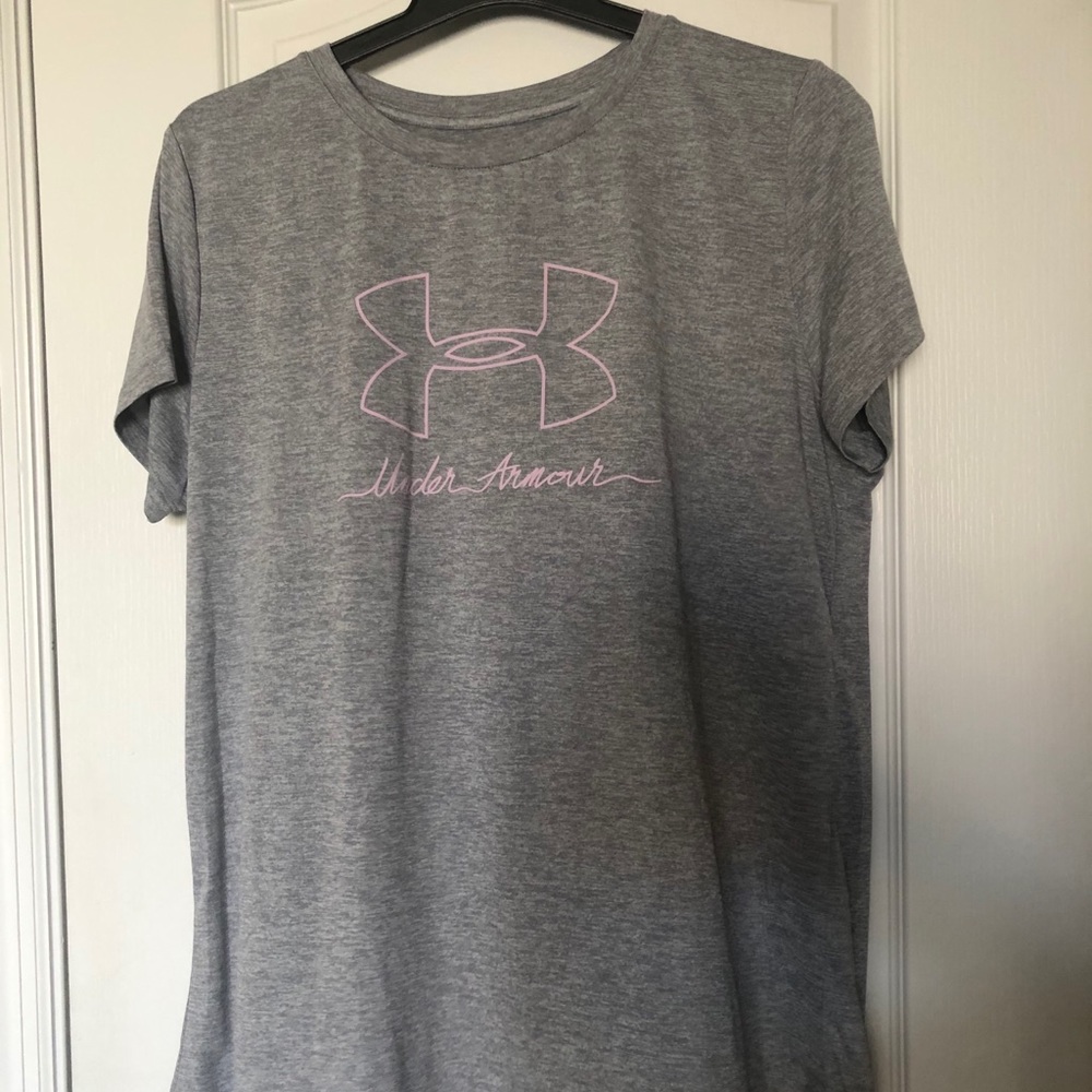 Under Armour t shirt